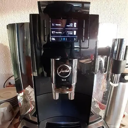 莉扎罗拉农家乐 * 佩斯基耶拉德加达
